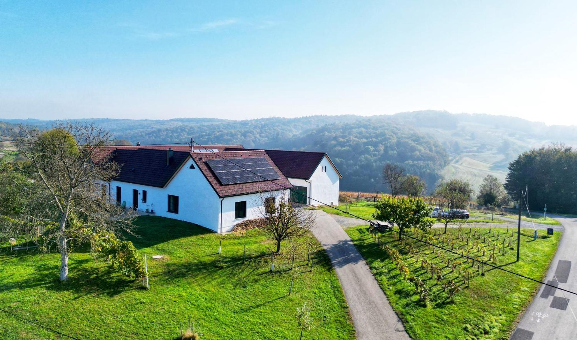 Kaeferberghof Im Burgenland, Komfortzimmer Mit Fruehstueck, Bed & Breakfast, Urlaub Am Bauernhof Eltendorf Exterior photo